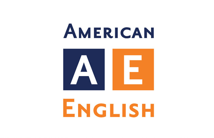Eve Litt presents with American English