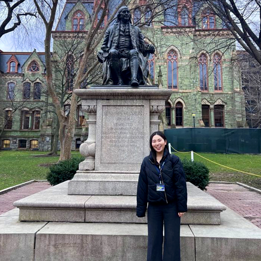 Photo of ELP Ji L. on Penn Campus